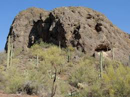 Rock formations in the Owl Head Butte